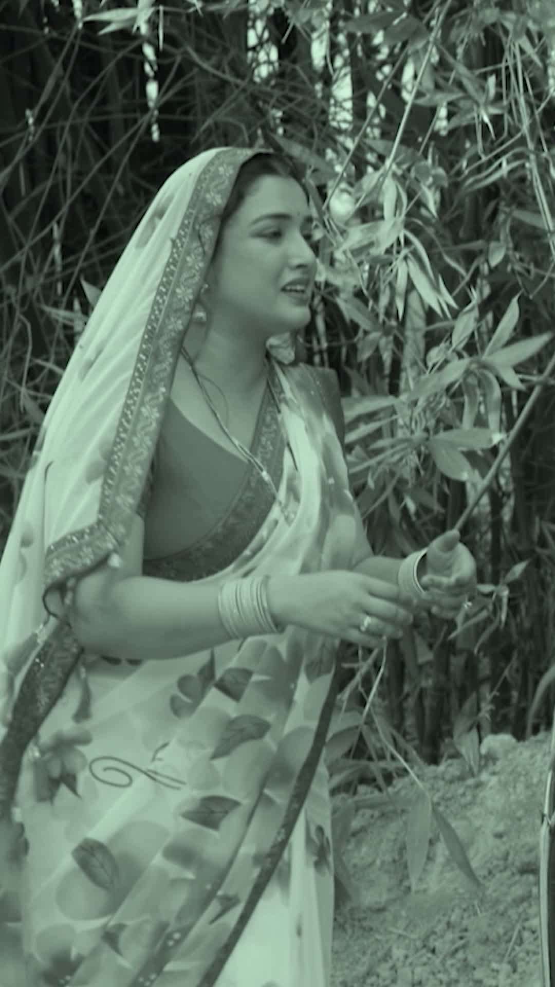 E34 - Laxmi’s Clever Plan Leaves the Family Confused
