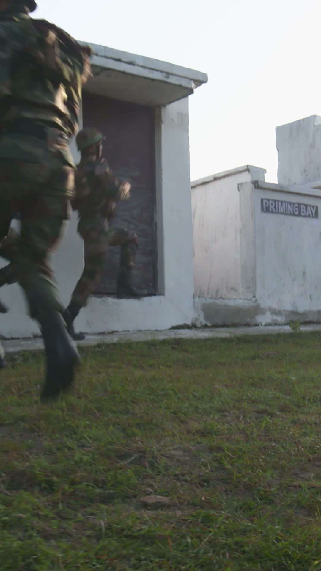 E3.11 Grenadiers - Regimental Centre
