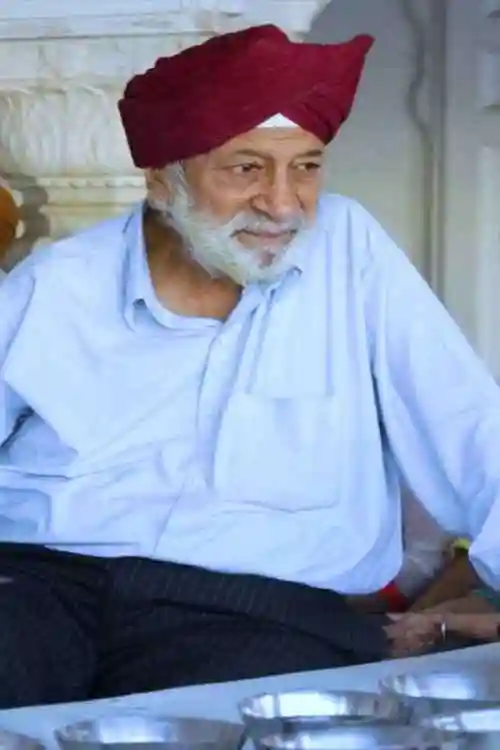 E6 Golden Temple - Seva
