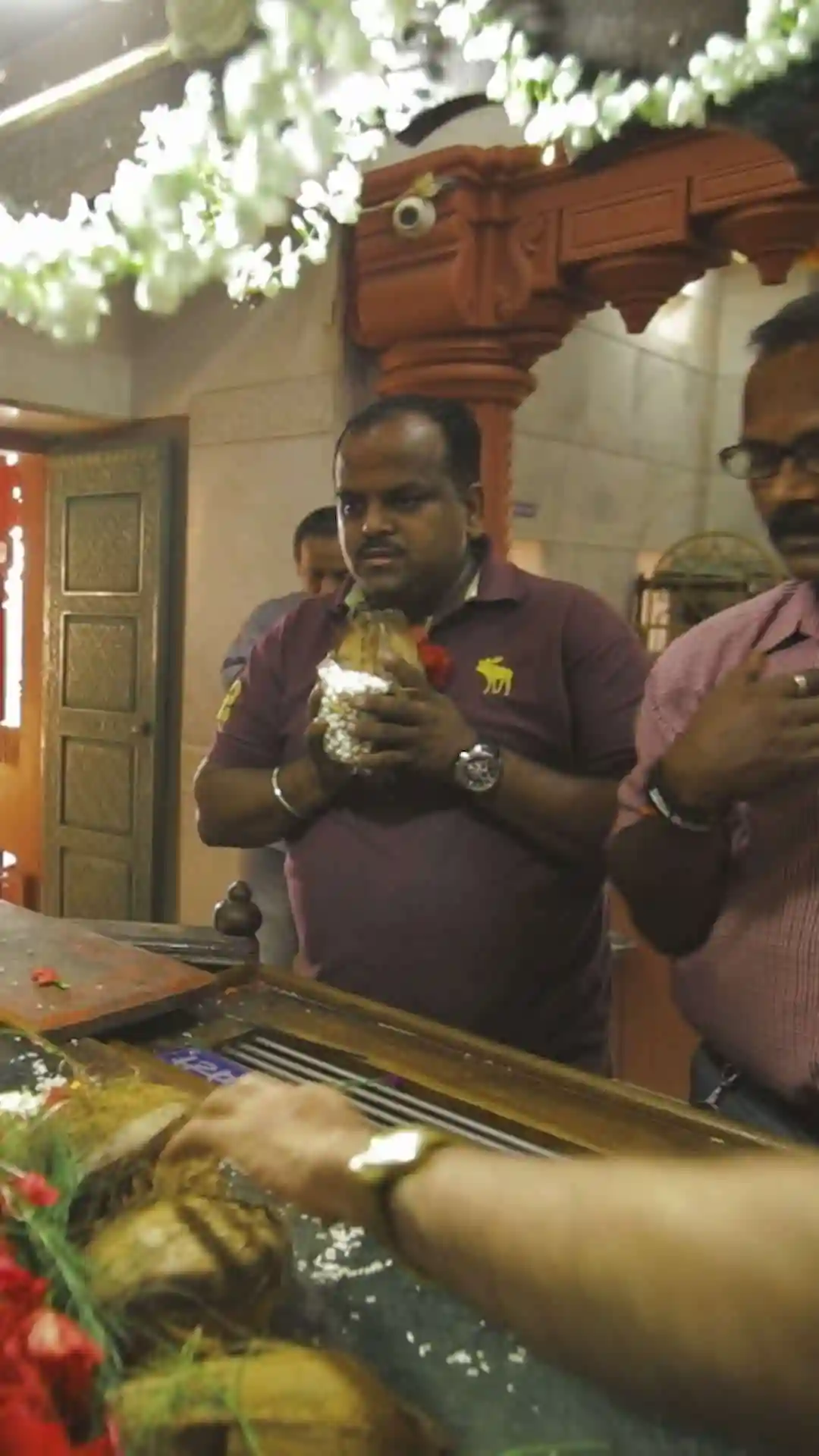 E8 Ganpatipule - Sarvagun Sampanna Ganesh Ji